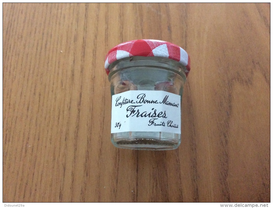 Pot De Confiture Miniature En Verre Bonne Maman "fraise" 4,5x4cm , 30g (vide) - Andere & Zonder Classificatie