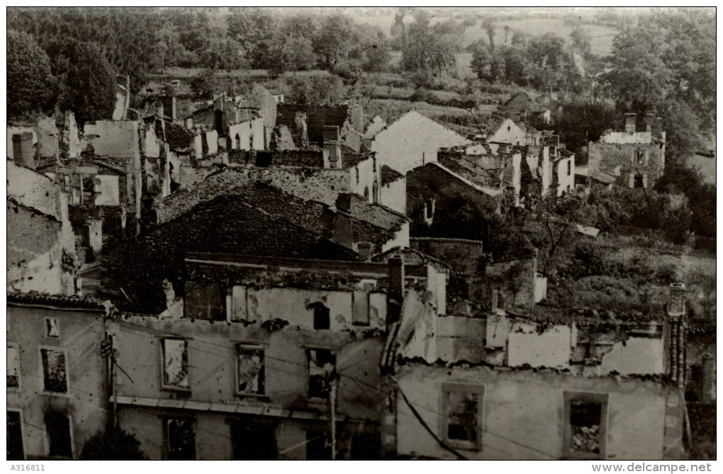 ORADOUR SUR GLANE  (CARTE PHOTO ) - Oradour Sur Vayres