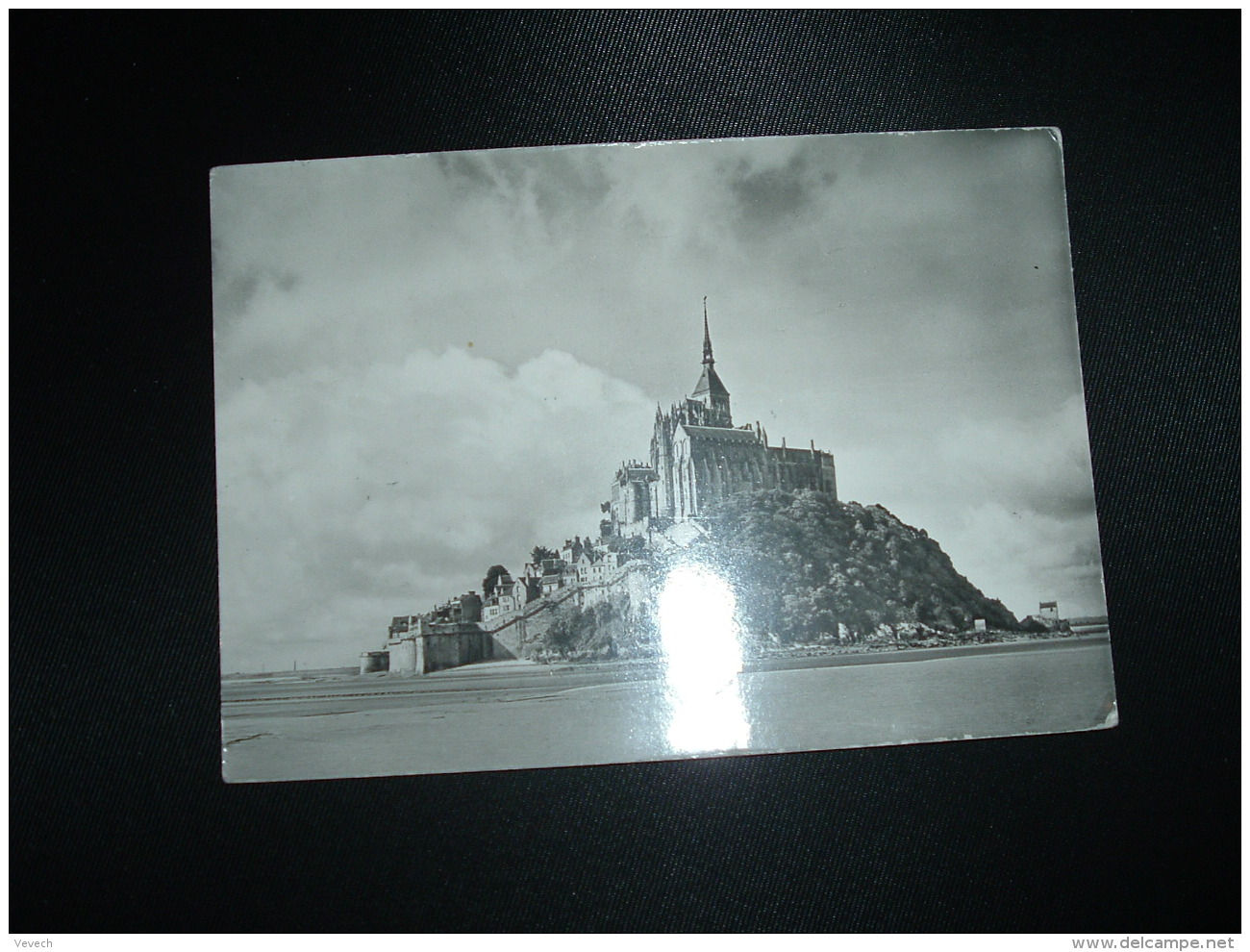 CP EMA MG 10694 à 025 Du 26 VII 66 MONT SAINT MICHEL (50 MANCHE) ABBAYE MONT St MICHEL 1966 MILLENAIRE - Abadías Y Monasterios