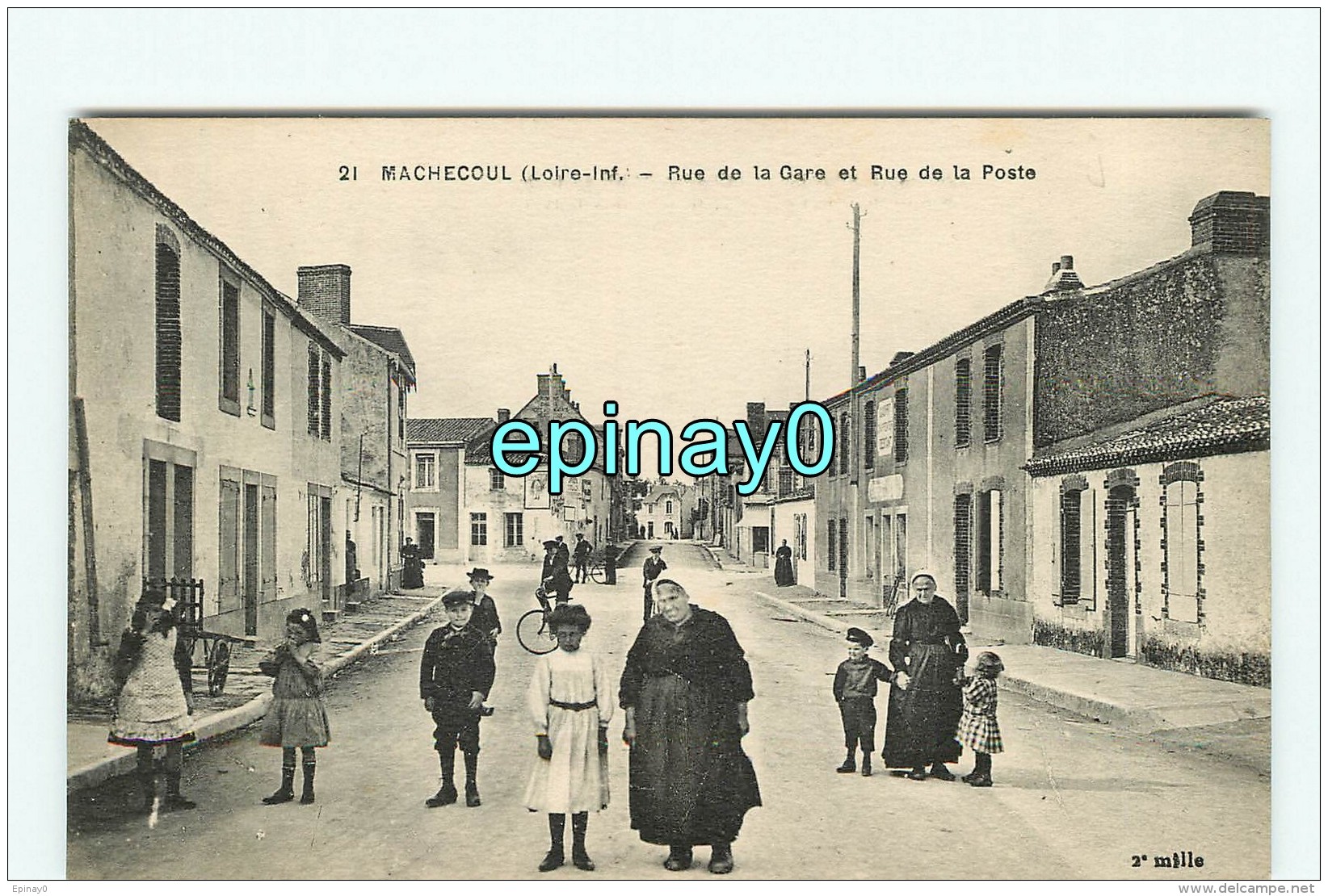 B - 44 - MACHECOUL - VENTE à PRIX FIXE - Rue De La Gare Et Rue De La Poste - édition Chapeau - Machecoul