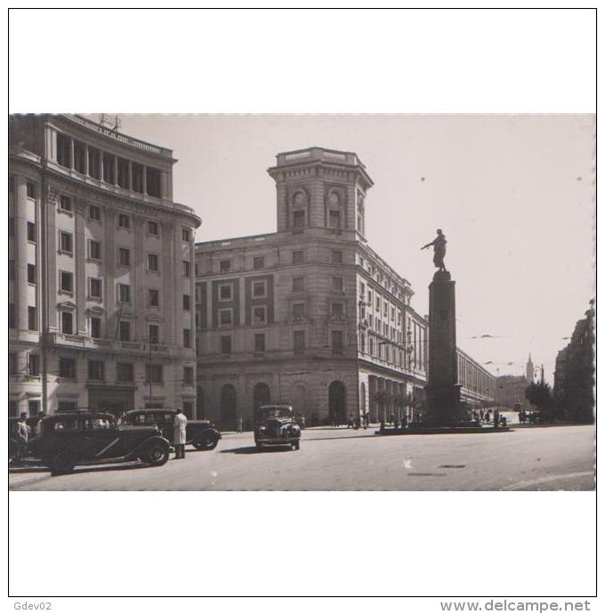 VCYTPA3743ECPA-LFTD11257.Tarjeta Postal De VIZCAYA.Edificios.monumento.PLAZA DE ESPAÑA Y ESTACION DEL NORTE En BILBA - Monumentos