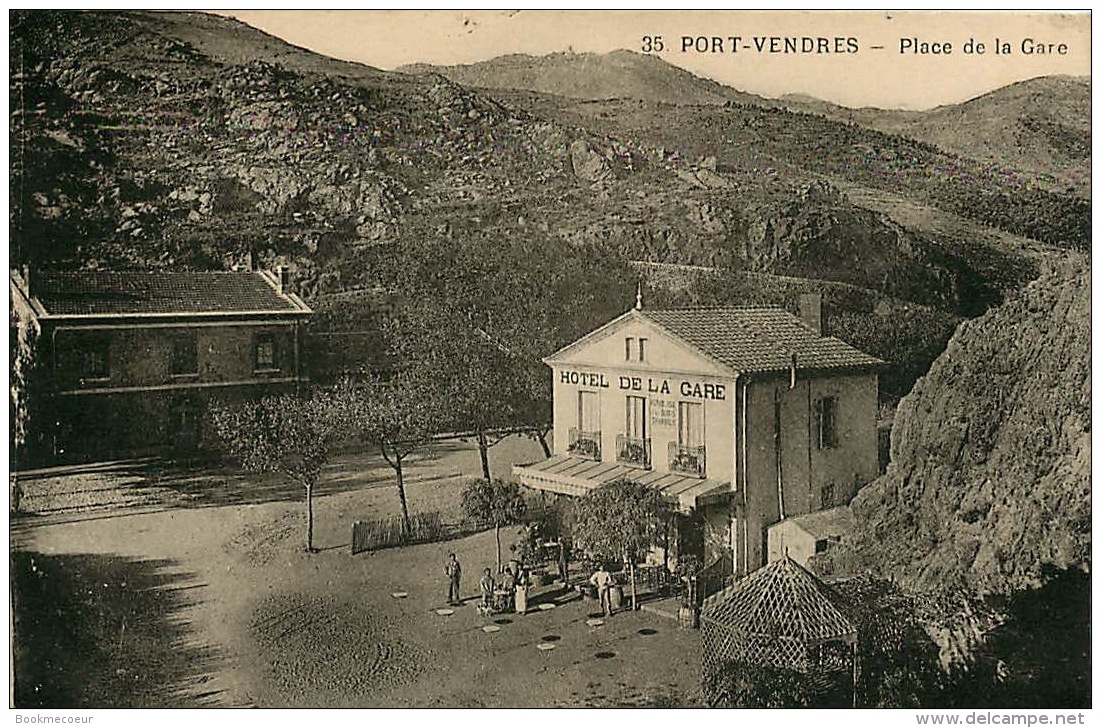 66 Port Vendres Place &amp; Hotel De La Gare - Port Vendres