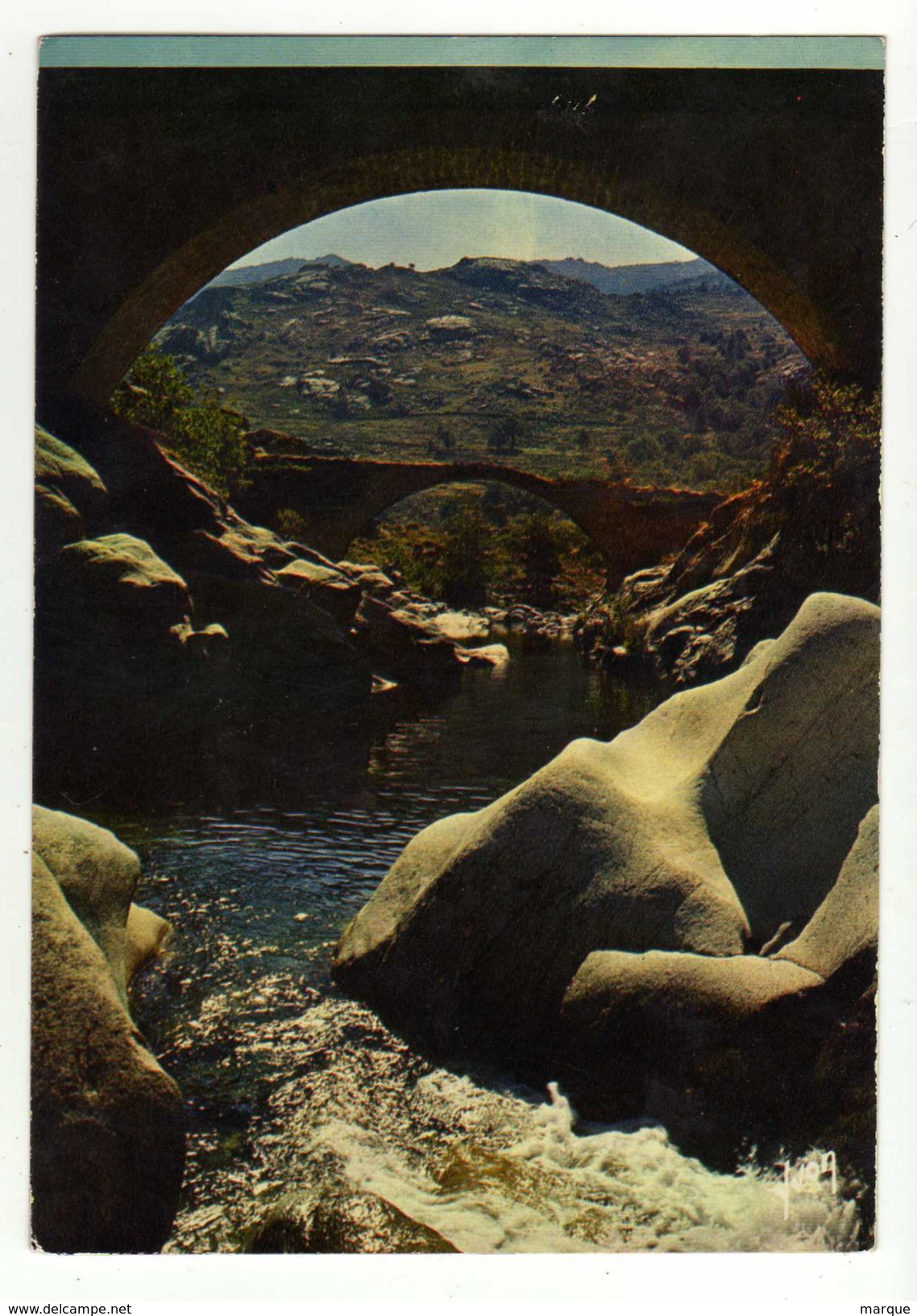 Cpm N° 10/1268 LA CORSE Oasis De Beauté Au Creux Du Maquis Parfois Une Rivière Dorée Et La Découverte D'un Vieux Pont - Provence-Alpes-Côte D'Azur