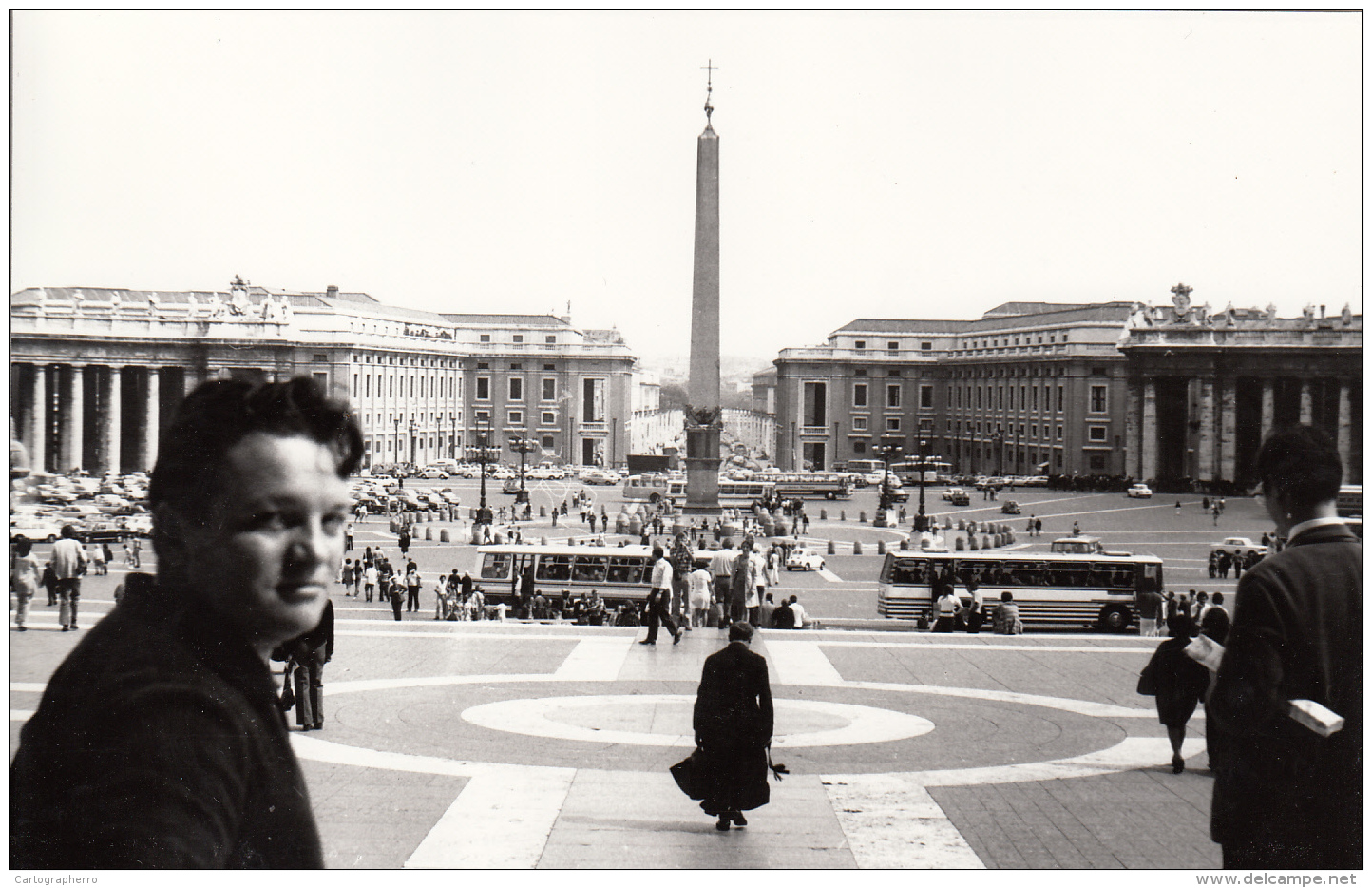 Real Photo - Italy 18X12cm Place To Identify Old Buses Animated - Places