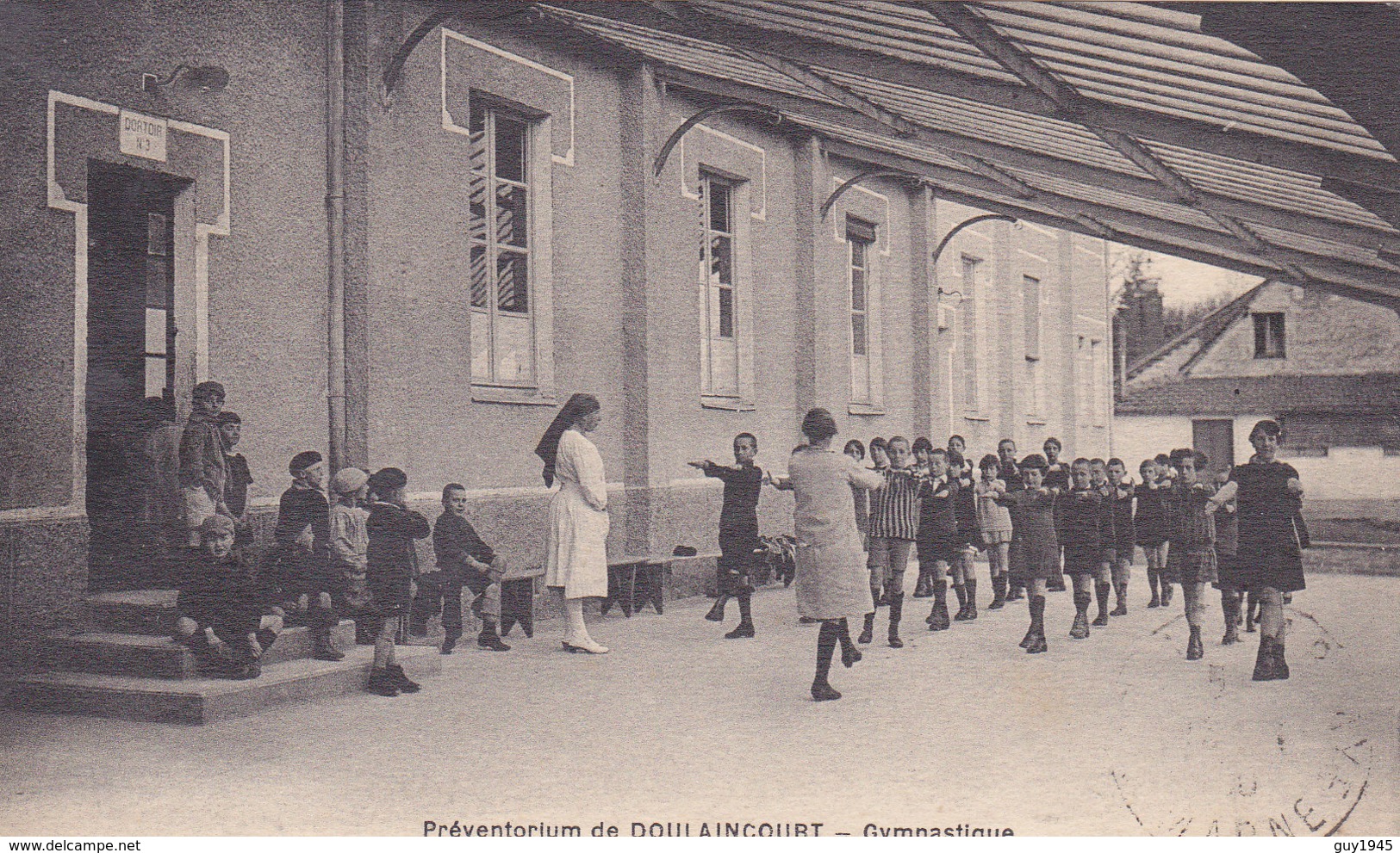 DOULAINCOURT Preventorium  GYMNASTIQUE - Doulaincourt