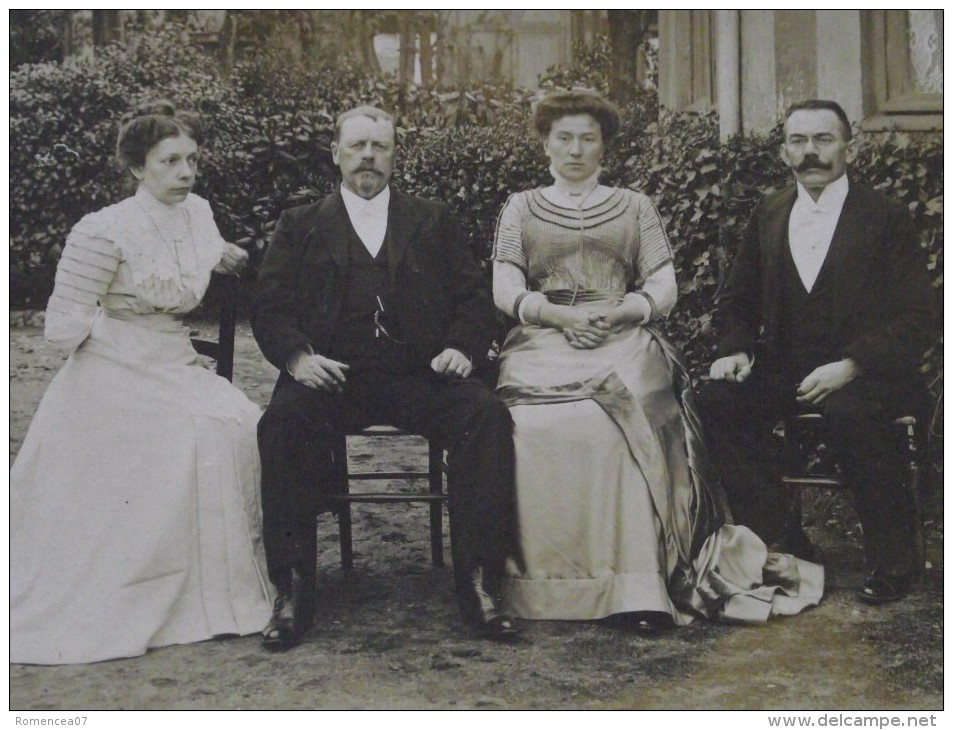 JOUR De NOCE - COUPLES De La BOURGEOISIE - Carte-photo - Vers 1930 - Au Dos, Correspondance Sur Le Mariage - Noces