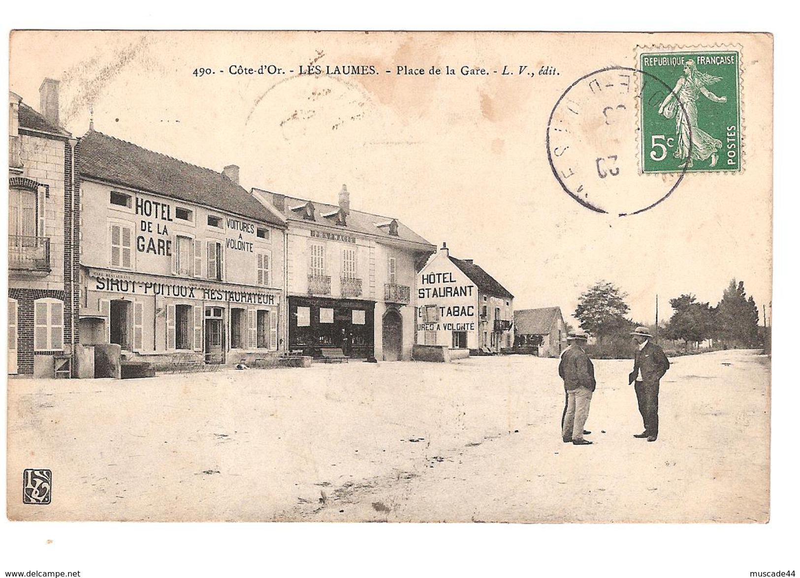 LES LAUMES - PLACE DE LA GARE - Venarey Les Laumes