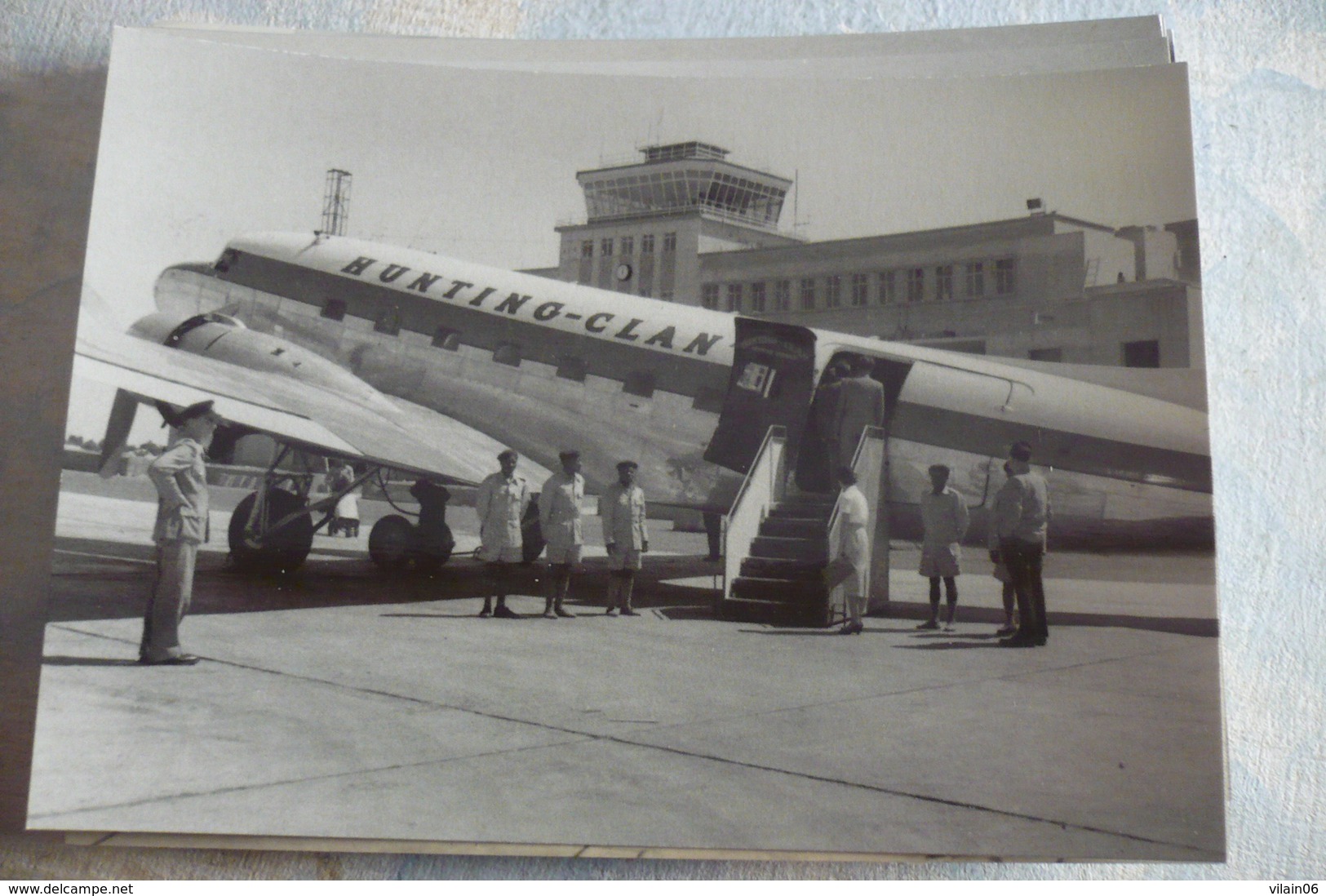 DOUGLAS  DC 3   HUNTING CLAN - 1946-....: Moderne