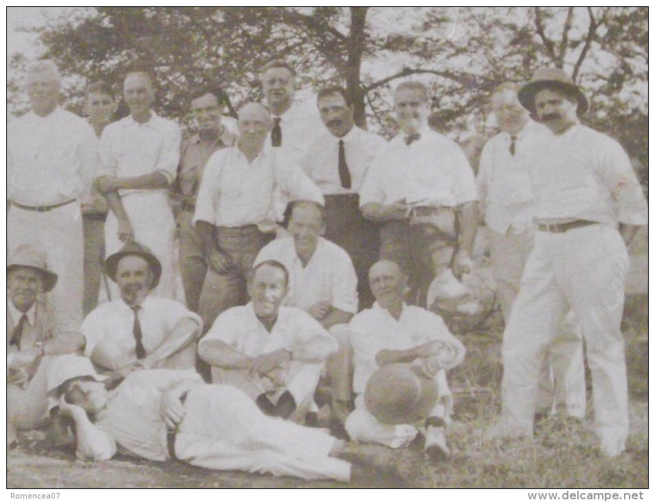 REUNION MASCULINE - Carte-photo - Vers 1930 - Photographs