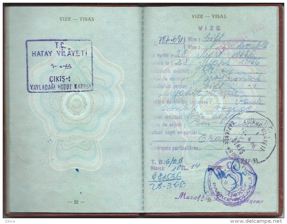 Passeport,passport, pasaporte, reisepass.Federal Republic of Yugoslavia.vissas - Liban,Lebanon,Syria,Jordan,Turkey.