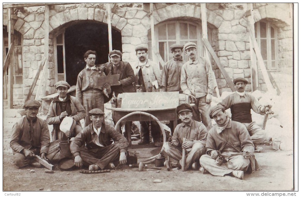 574  A Carte Photo  Luchon Superbagnéres1920 équipe De Plombiers Carte Bon état - Luchon