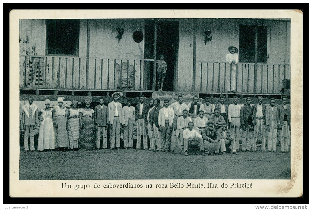 SÃO TOMÉ E PRÍNCIPE - Um Grupo De Cabo Verdianos Na Roça Bello Monte (Ed. José Teixeira Barboza) Carte Postale - São Tomé Und Príncipe