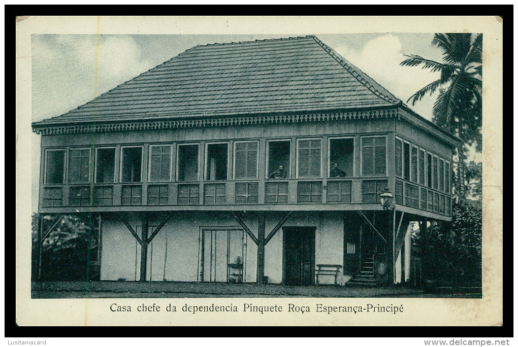 SÃO TOMÉ E PRÍNCIPE- Casa Chefe Da Dependencia Pinquete Roça Esperança-principé(Ed. José Teixeira Barboza) Carte Postale - São Tomé Und Príncipe