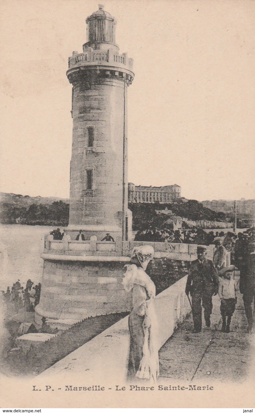 - MARSEILLE - LE PHARE SAINTE MARIE - Phares