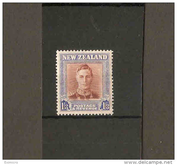 NEW ZEALAND 1947 - 1952 1s 3d SG 687aw WATERMARK SIDEWAYS INVERTED MOUNTED MINT Cat £22 - Ongebruikt