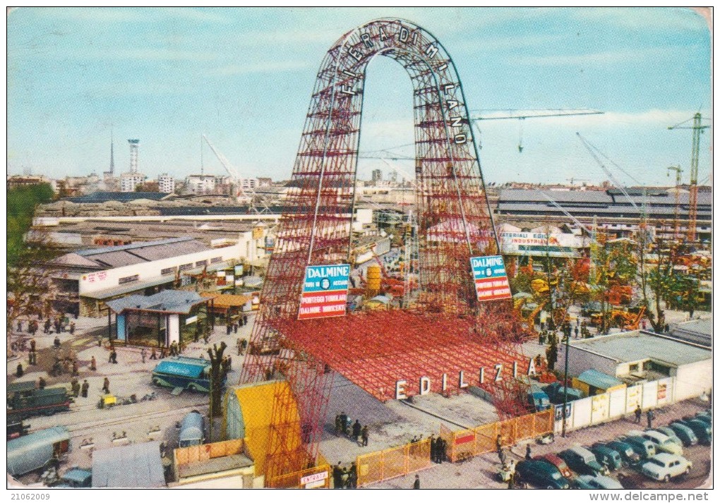 MILANO Fiera, Arco Nuova "porta Dell'Edilizia"- Ponteggi Tubolari Dalmine Innocenti, Animata  Auto D'epoca CAR VOITURES - Milano