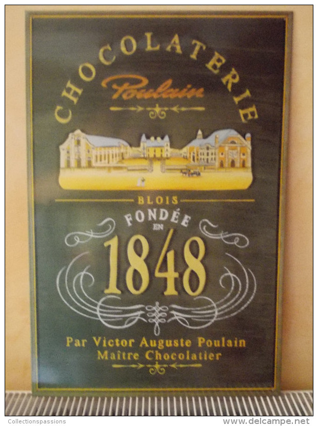 - Plaque En Tôle "CHOCOLATERIE POULAIN" - - Plaques En Tôle (après 1960)