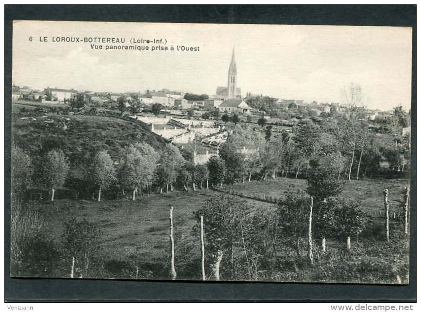 CPA - LE LOROUX - BOTTEREAU - Vue Panoramique Prise à L'Ouest - Other & Unclassified