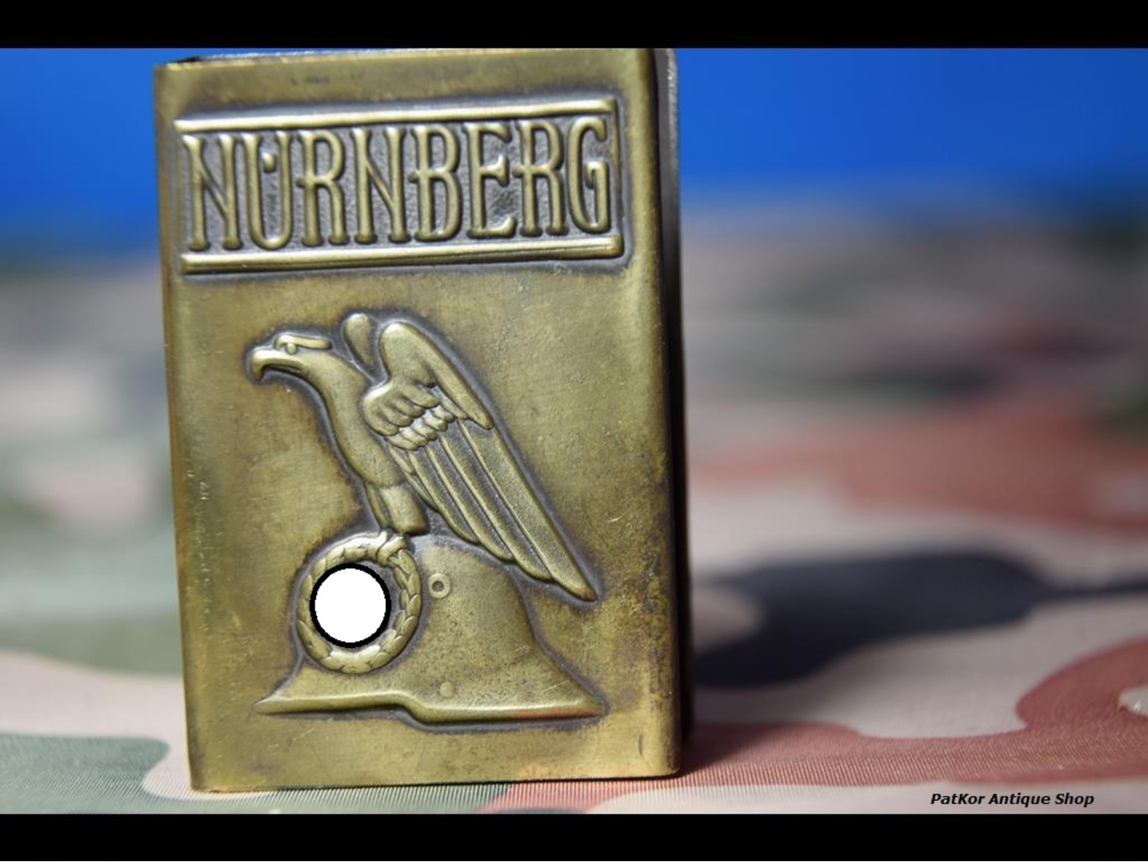 MATCHBOX COVER -trench Art -NURNBERG -11 - 1939-45