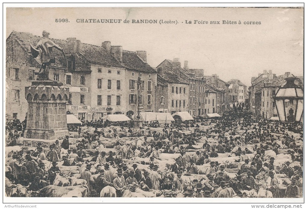 CHATEAUNEUF DE  RANDON -LA FOIRE AUX BËTES à CORNES - Chateauneuf De Randon