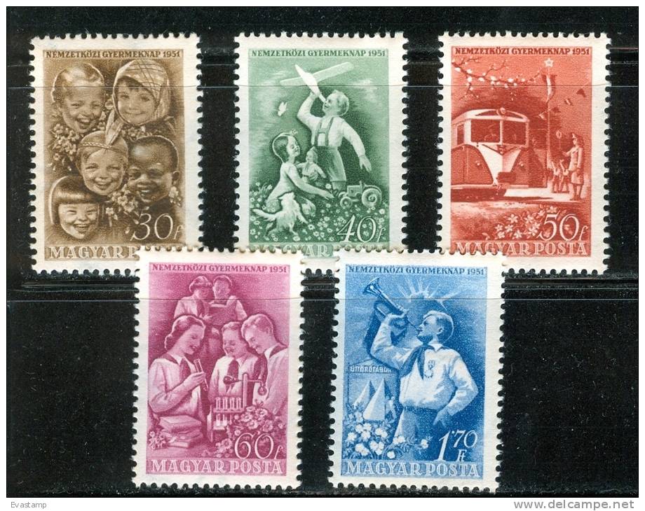 HUNGARY - 1951.International Day Of Children Cpl.Set MNH!! Mi 1165-1169 - Nuovi