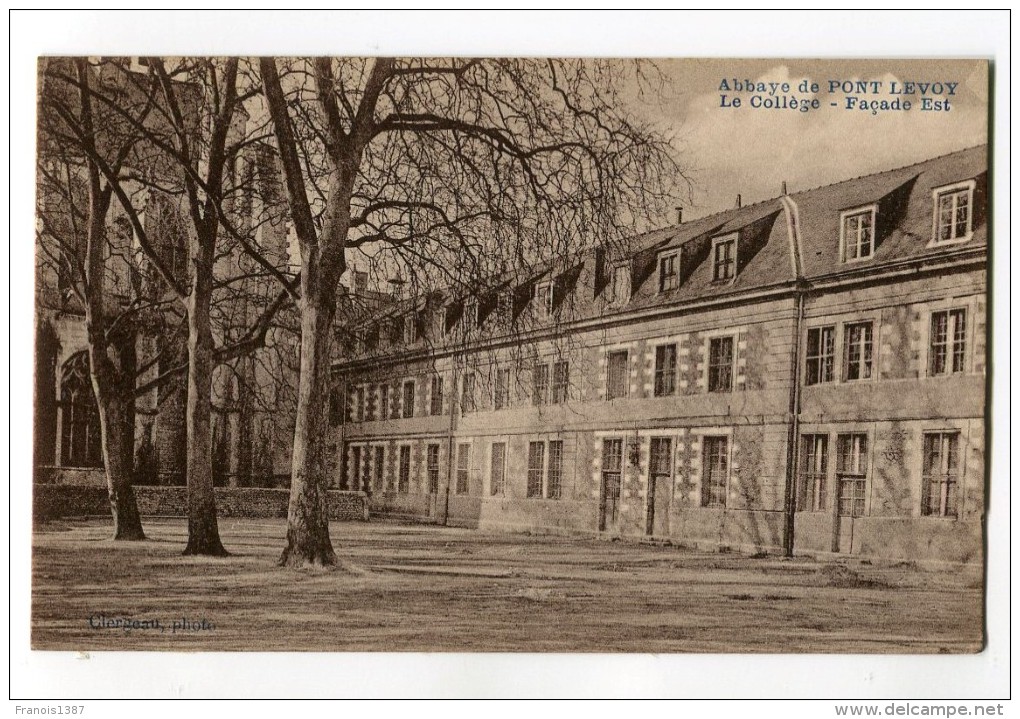 Ref 199 - Abbaye De PONT-LEVOY ( PONTLEVOY ) - Le Collège - Façade Est - Other & Unclassified