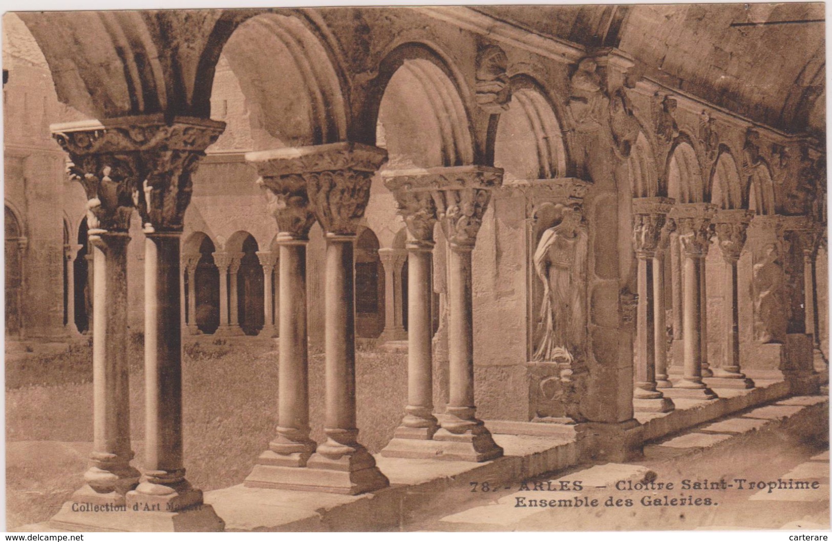 CARTE POSTALE ANCIENNE,13,ARLES ,BOUCHES DU RHONE,NATIVITE,SAINT TROPHIME,CLOITRE,12 EME SIECLE,DE L'ANCIENNE CATHEDRALE - Arles