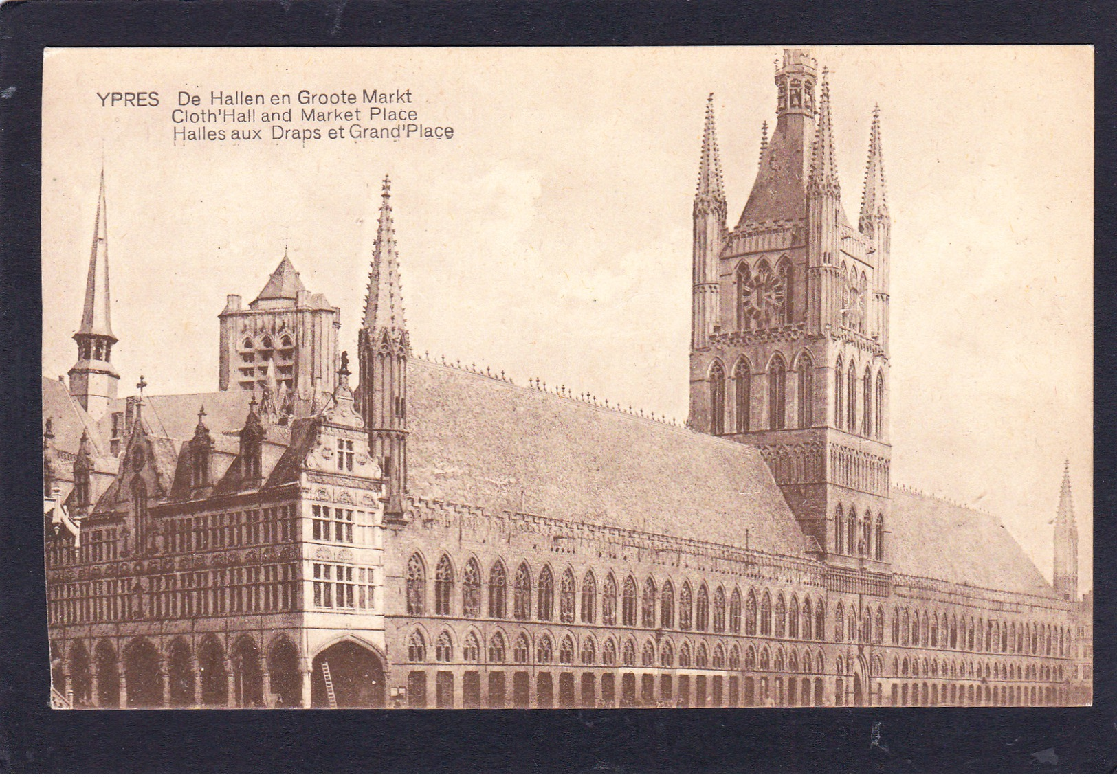 Old Post Card Of De Hallen En Groote Markt,Ypres, Flemish Region, Belgium,V9. - Ieper