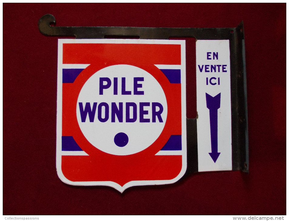 - Plaque émaillée "Pile Wonder" . Double Face - - Altri & Non Classificati