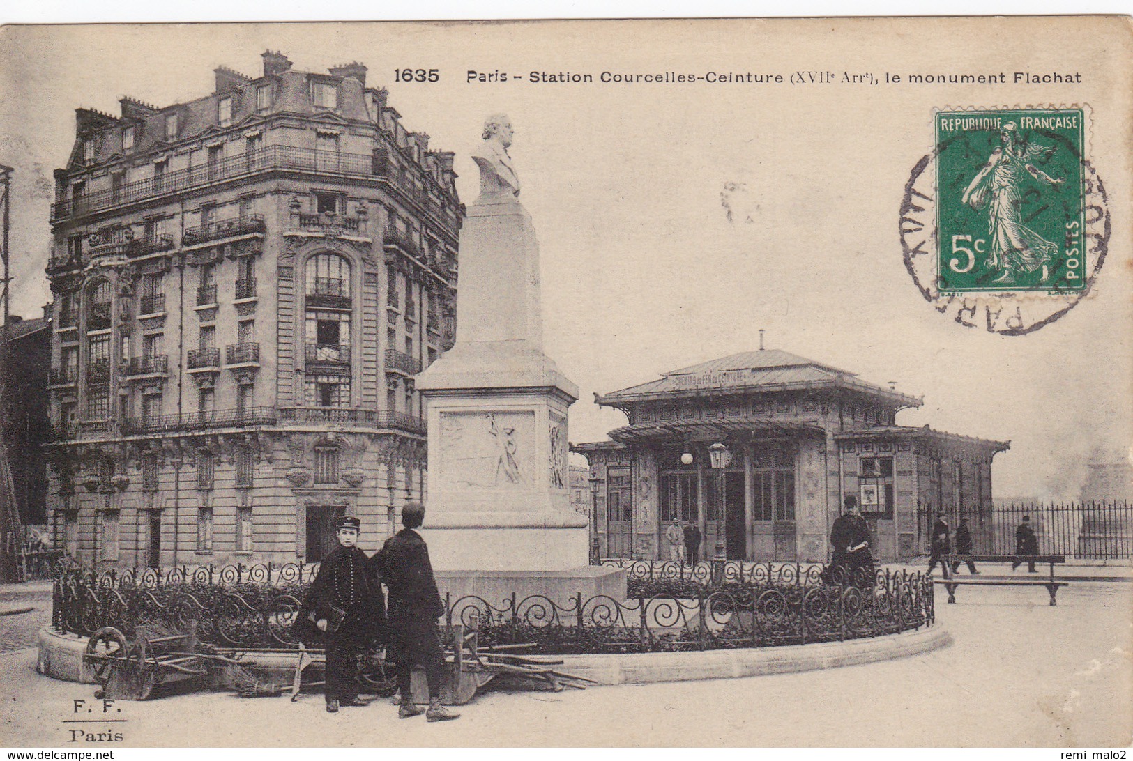 CARTE POSTALE   PARIS 17°   Station Courcelles-Ceinture.Le Monument Flachat - Arrondissement: 17
