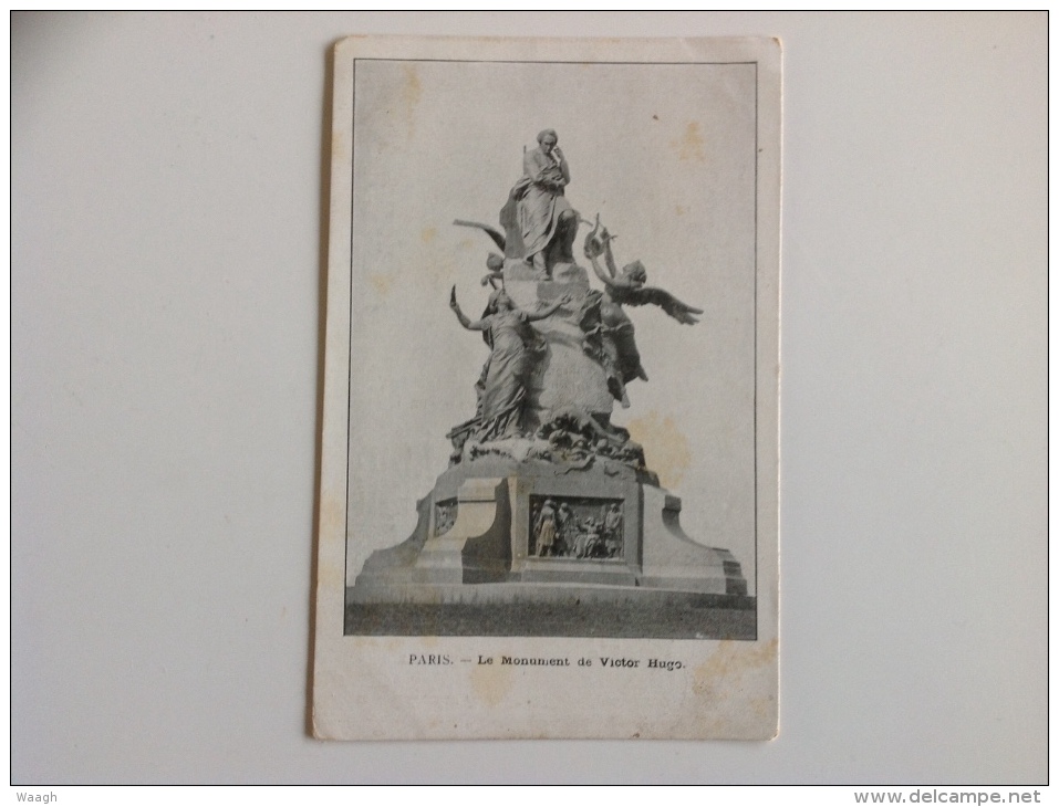 8 - PARIS Le Monument De Victor Hugo - Le Rigaudon De Gavroche - Statues