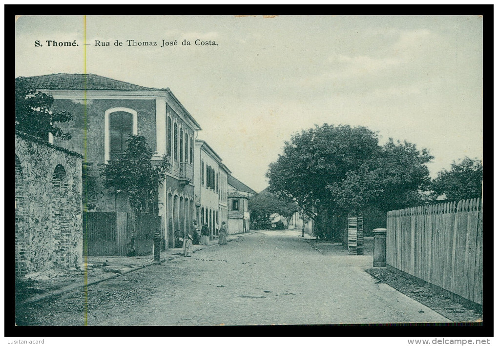 SÃO TOMÉ E PRÍNCIPE- Rua De Thomaz José Da Costa ( Ed. Mendes & Lopes Araujo )carte Postale - Sao Tome And Principe