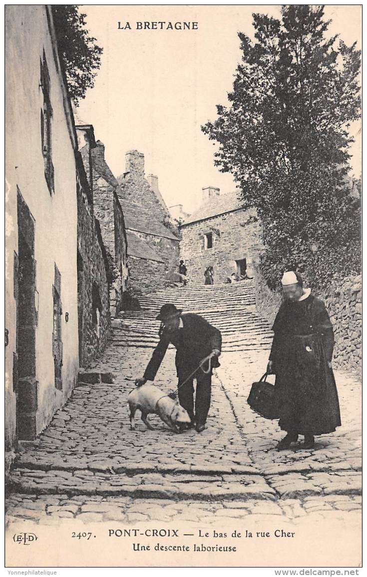 29 - FINISTERE / Pont Croix - Le Bas De La Rue Cher - Animée - Pont-Croix