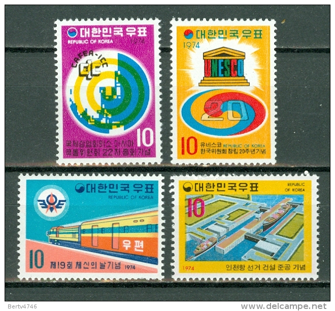 Korea 1974  Yv 787/788/789**, 792**   MNH - Corée Du Sud