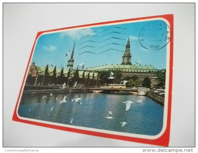 STORIA POSTALE FRANCOBOLLO COMMEMORATIVO DANIMARCA COPENHAGEN STOCK EXCHANGE AND CHRISTIANSBORG PALACE - Danimarca