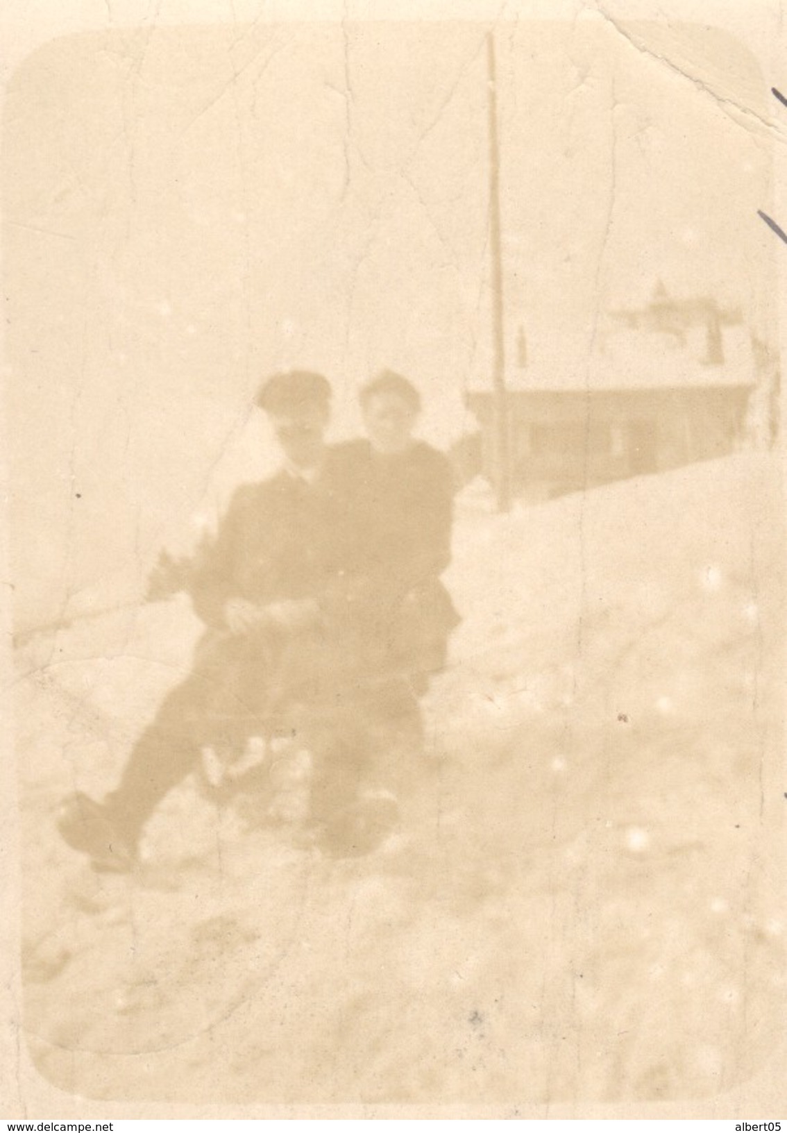 Vaud - LEYSIN - Cachet Linéaire De Gare Et Timbre à Date Du 2 Mars 1903 - Carte Photo Lugeurs à Leysin - Ferrovie