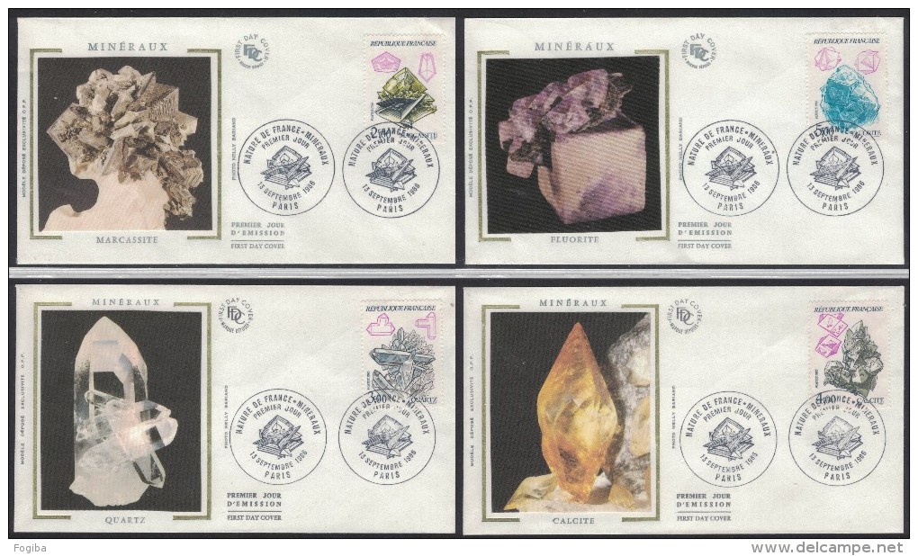 JP118        MINERALS -  FRANCIA, FRANCE  FDC 1986 - CALCITE, FLUORITE, QUARTZ, MARCASSITE - Minerali