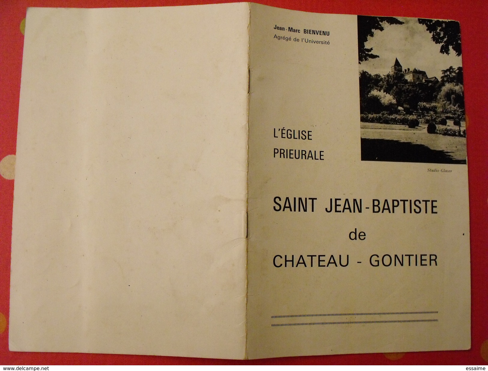 L'église Prieurale Saint Jean-Baptiste De Chateau-Gontier. Jean-Marc Bienvenu 1964 - Pays De Loire