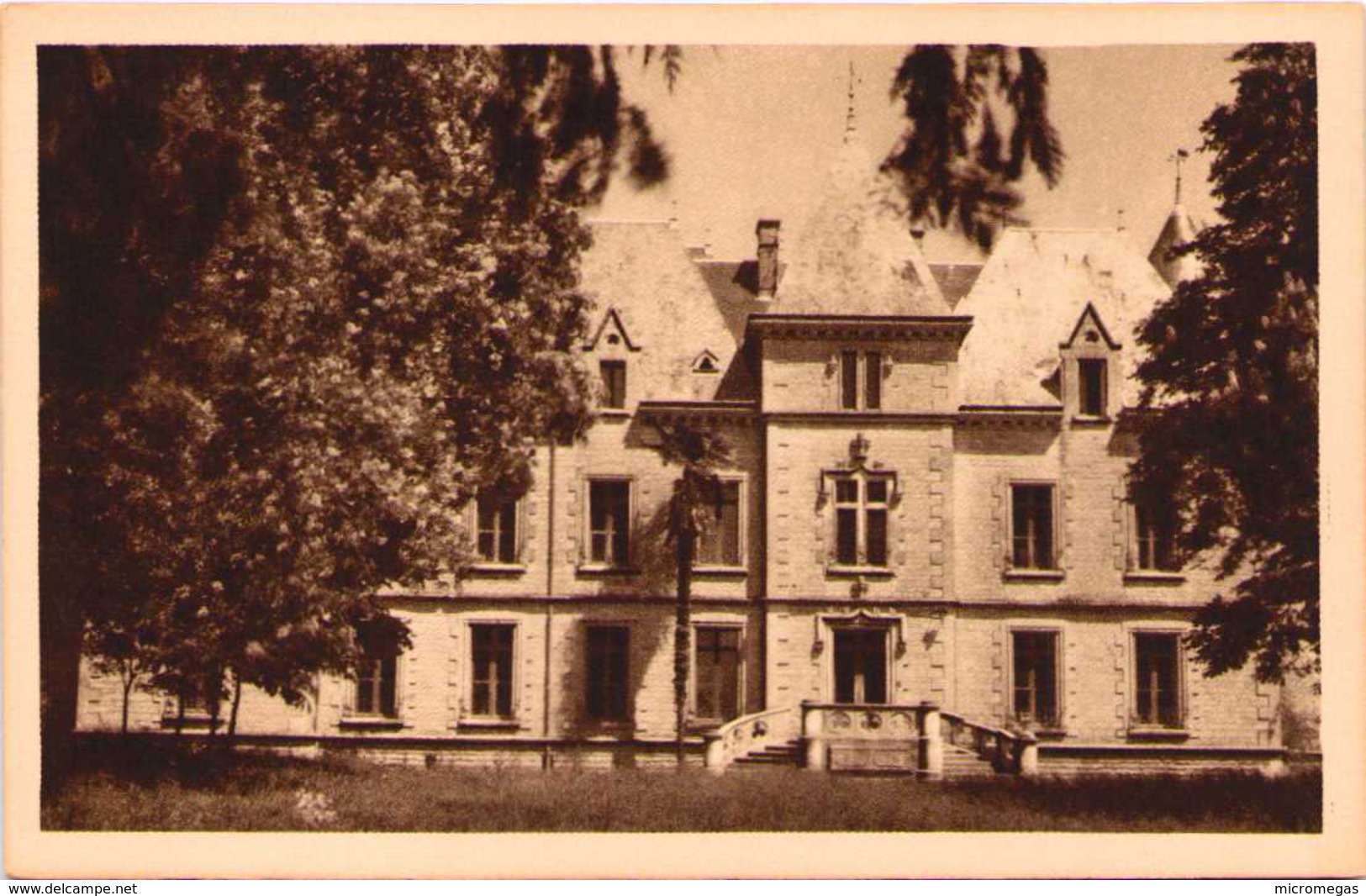 MAUZE-sur-le-MIGNON - Le Château (Face) - Mauze Sur Le Mignon