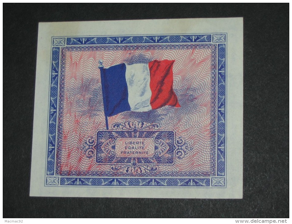 PRESQUE NEUF !!!!   10 Francs - DRAPEAU FRANCE - Billet Du Débarquement -  Sans Série  **** EN ACHAT IMMEDIAT ****. - 1944 Vlag/Frankrijk