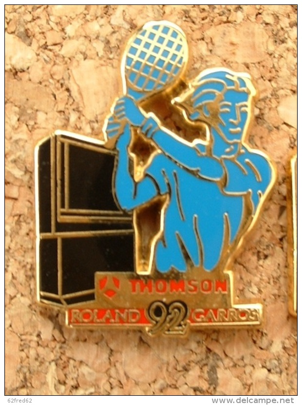 PIN´S THOMSON CARTOUCHE ROUGE -  ROLAND GARROS 92  - ARTHUS BERTRAND - Arthus Bertrand