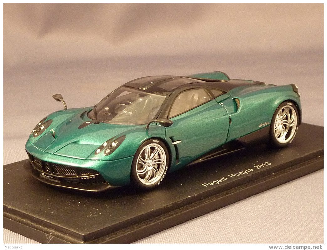 Spark 3563, Pagani Huayra, 2013, 1:43 - Spark