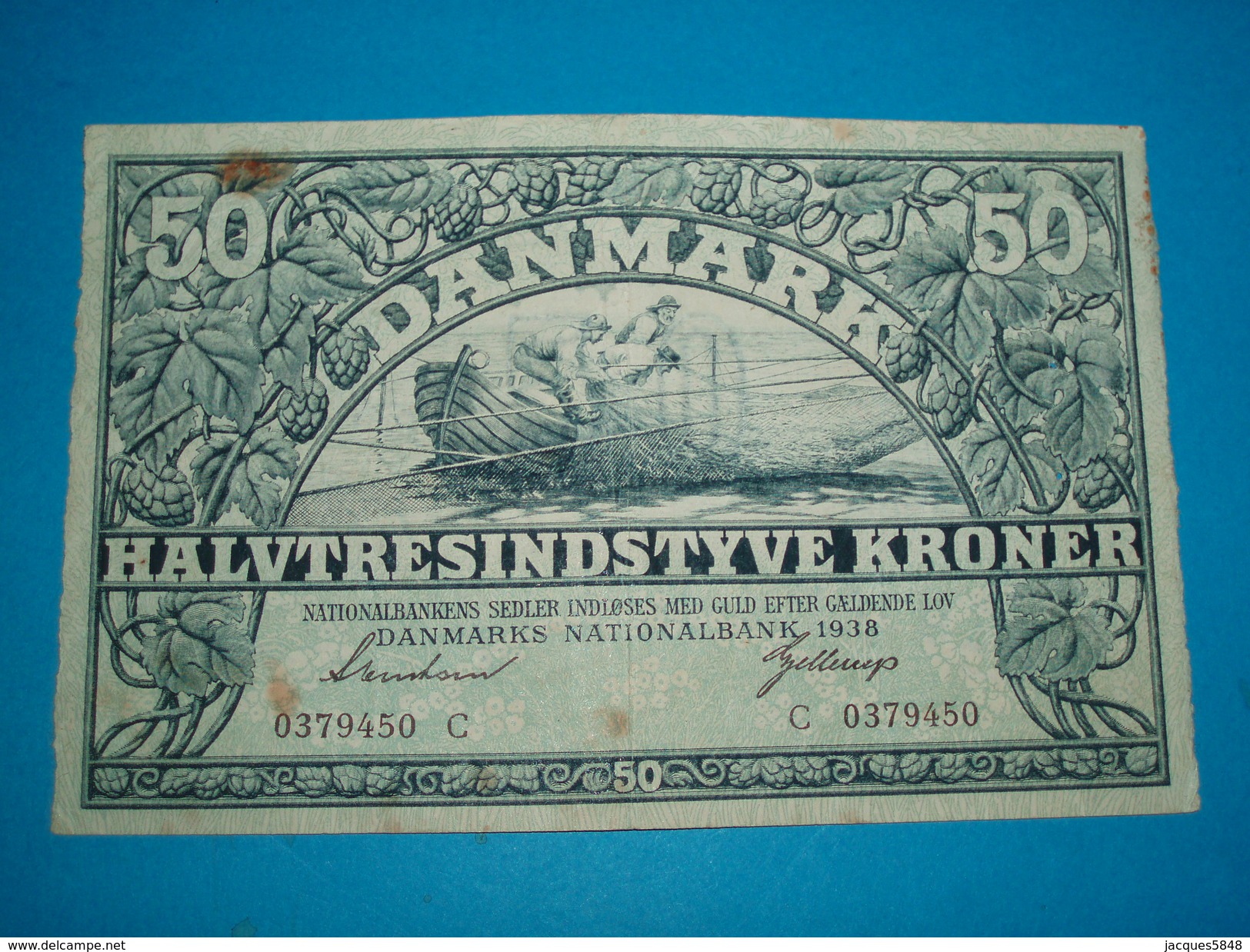 BILLET ) NATIONAL BANK / DANMARK / 50  HALVTRESINDSTYVE  KRONER / ANNEE  1938 /  SERIE  C  / N° 0379450 - Denmark