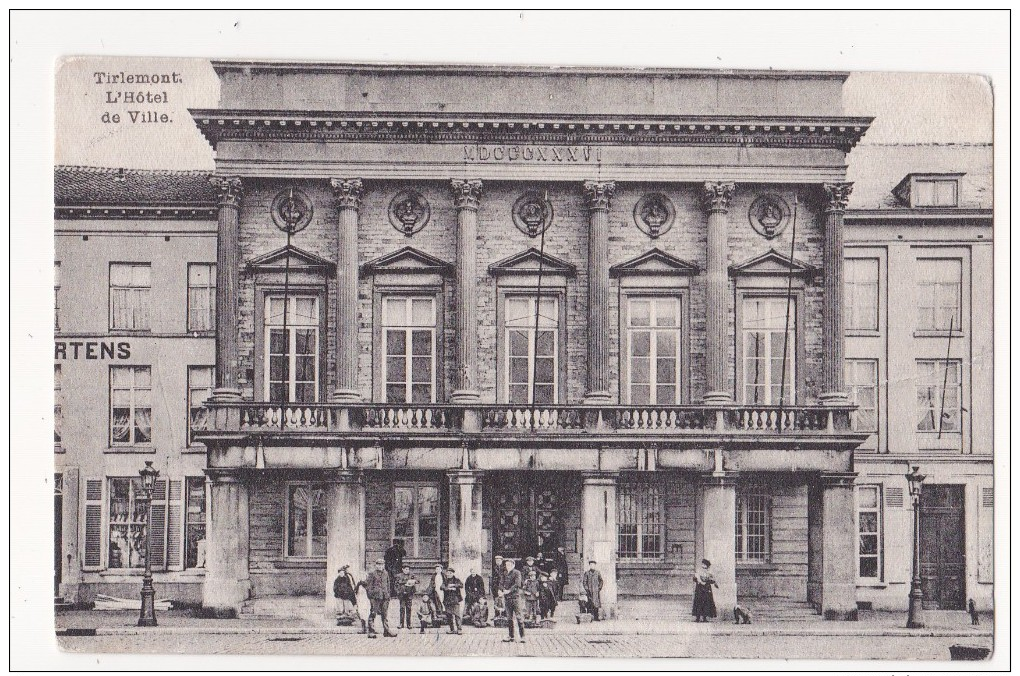 Tienen: L' Hôtel De Ville. - Aarschot