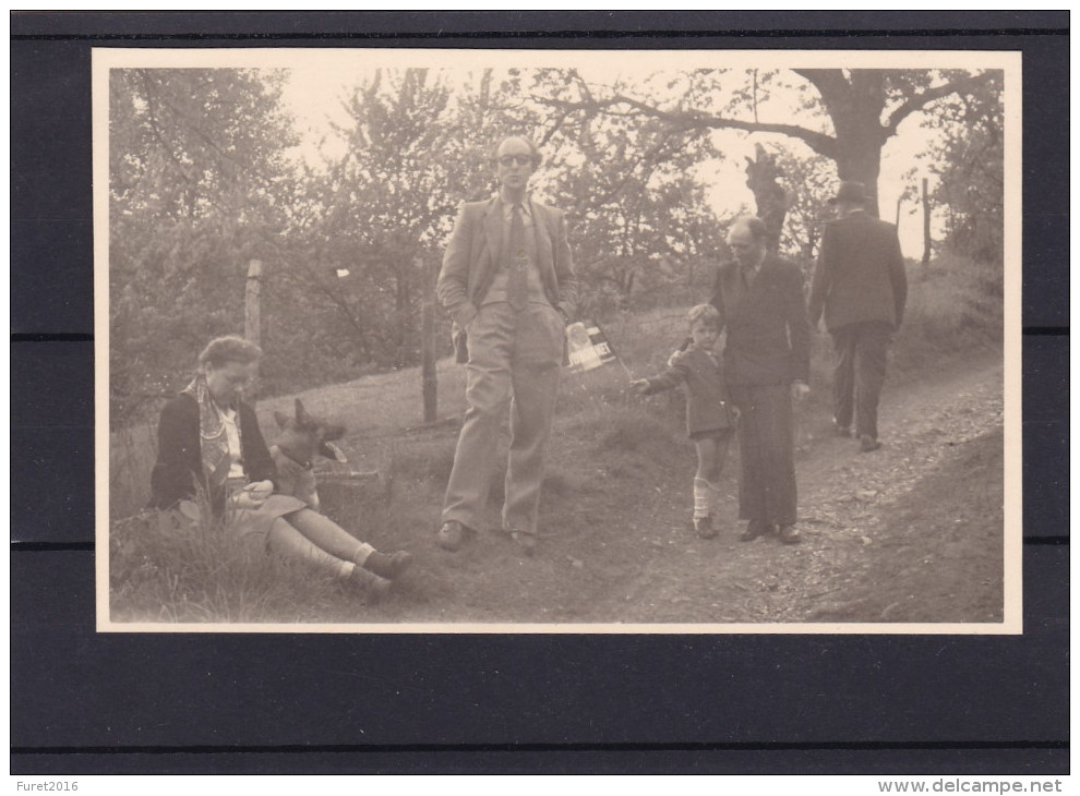 Carte Photo Famille ( Housse , ) (enfant Avec Publicité  Dubonnet - Blegny