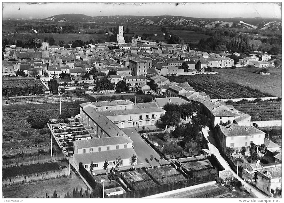 30  ROQUEMAURE  LA CITE PROVENCALE  EN AVION AU DESSUS DE ...... - Roquemaure