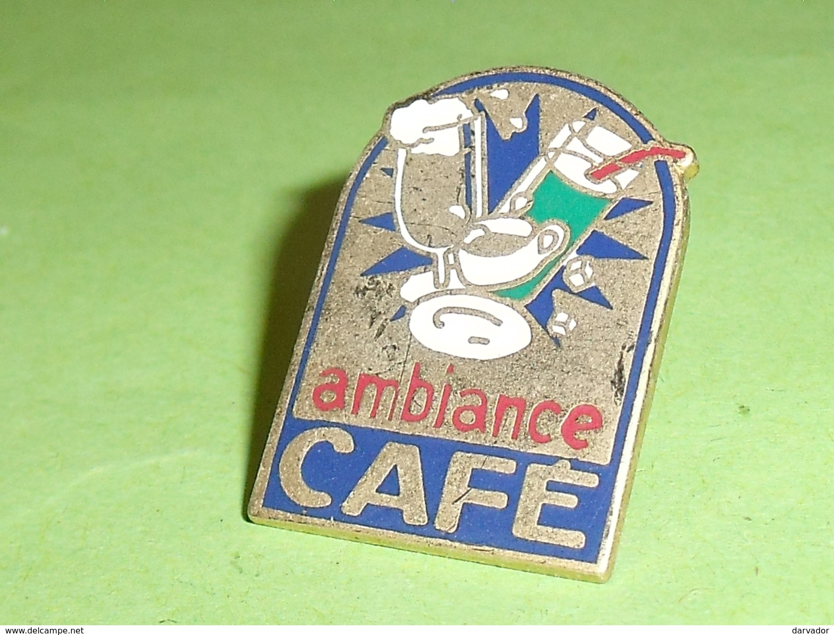 Pin's / Alimentation : Ambiance Café   TBj - Alimentation