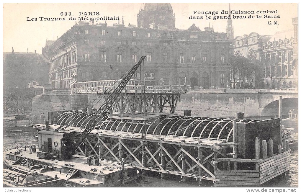 Paris    75    Construction Du Métropolitain.  Fonçage D'un Caisson Dans La Seine - Pariser Métro, Bahnhöfe