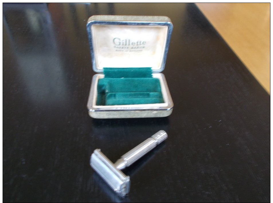 RASOIR GILLETTE SAFETY RAZOR MADE IN ENGLAND AVEC SA BOITE - Lames De Rasoir