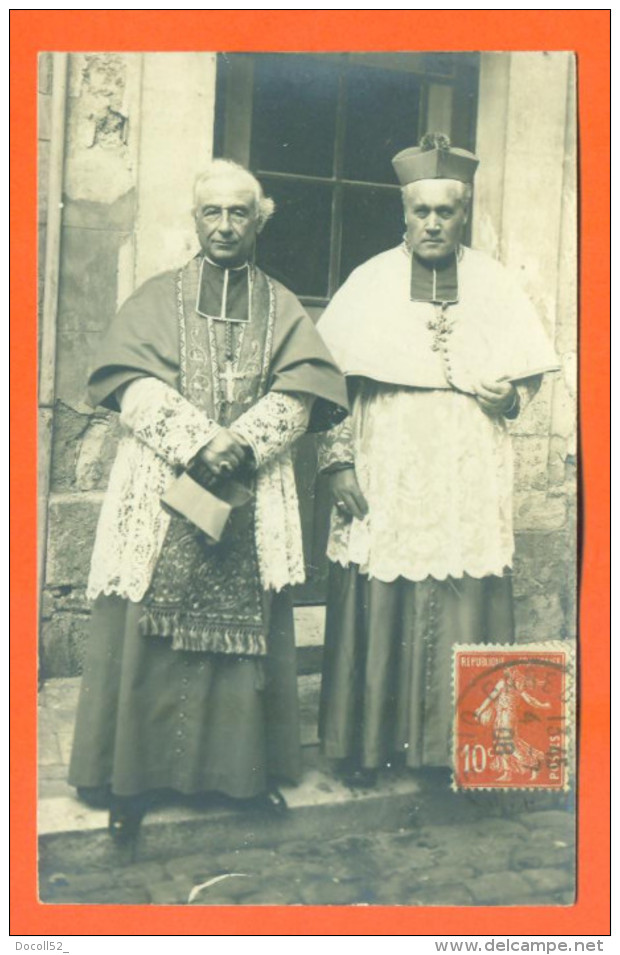 CPA 60 Carte Photo Beauvais " Souvenir De La Fete Jeanne Hachette - L´eveque De Beauvais " 2 Scans - LJCP 7 - Beauvais